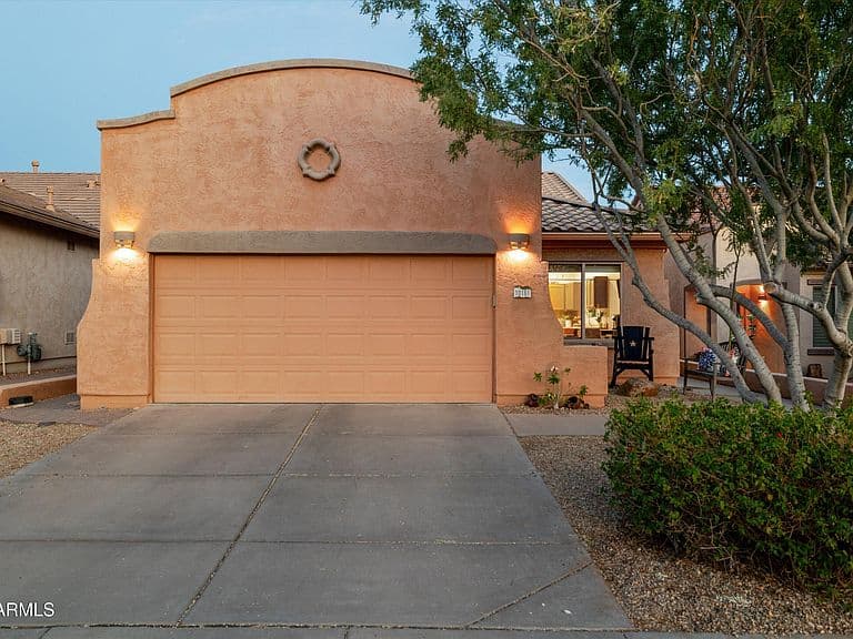 10161 E RUGGED MOUNTAIN Drive photo 2