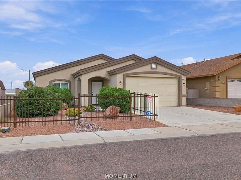 2839 Harrod Avenue photo 2