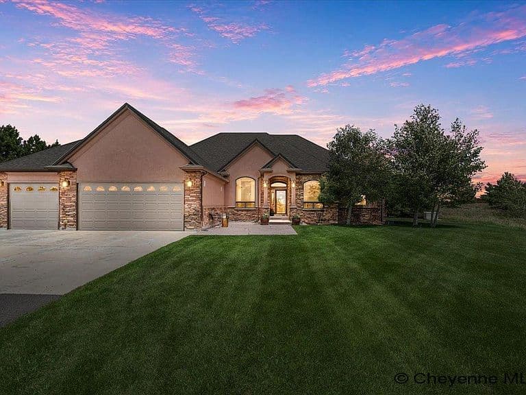 2280 Hugh Glass Trl photo 1