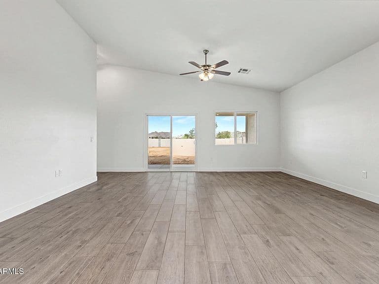 9787 W APPALOOSA Trail photo 5
