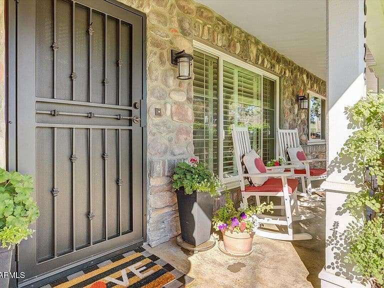 6624 N 2nd Ave photo 3