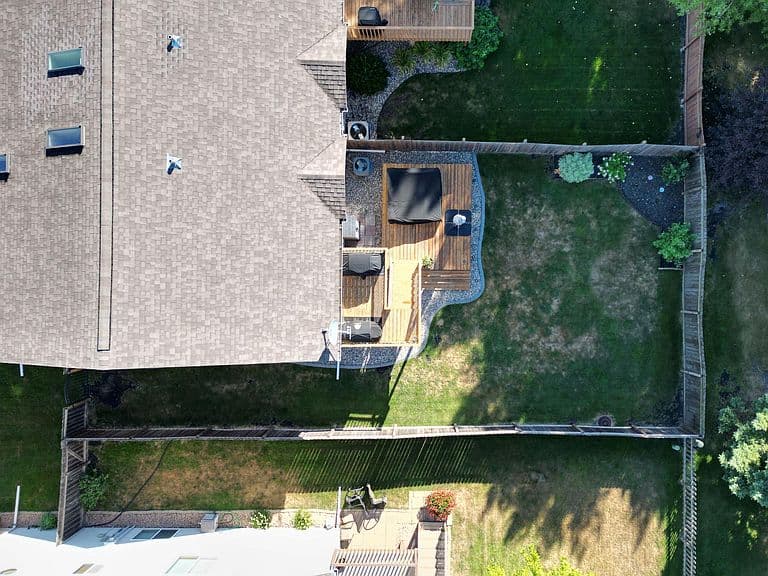 707 14th Ave E photo 4