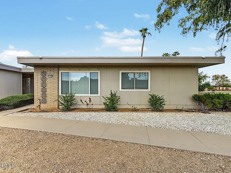 13628 N 109TH Avenue photo 2