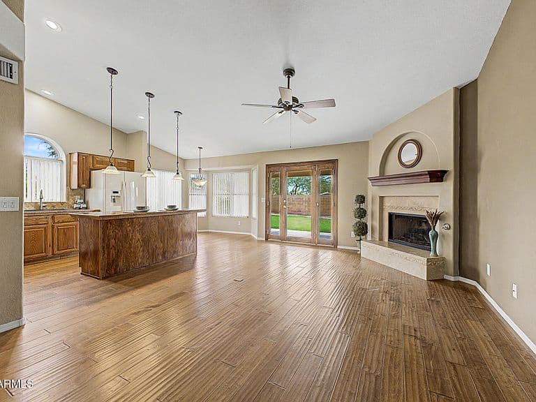 2156 S RAVEN Circle photo 2