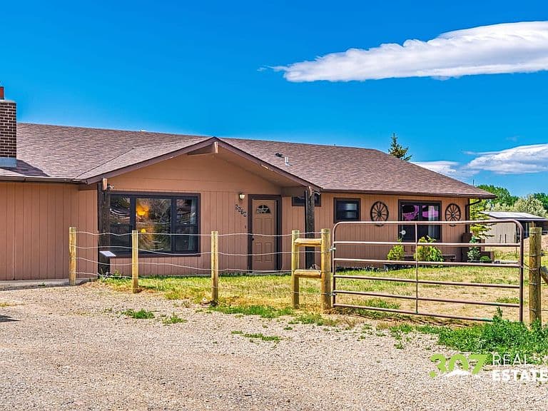 5570 Greybull Hwy photo 1