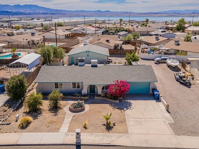 2306 Palo Verde Blvd N photo 1