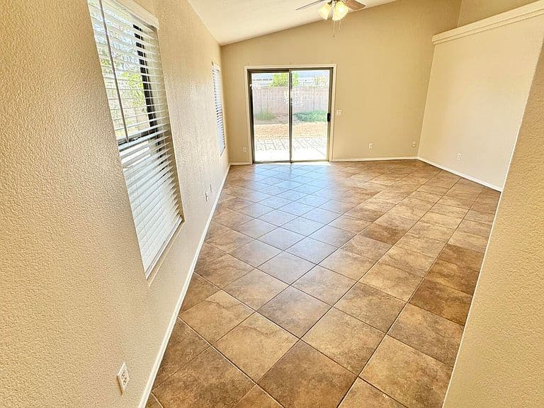 14506 N 130TH Drive photo 2