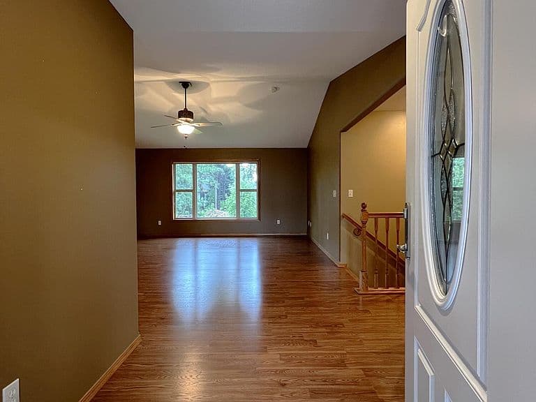 214 Pine Ridge Rd photo 3