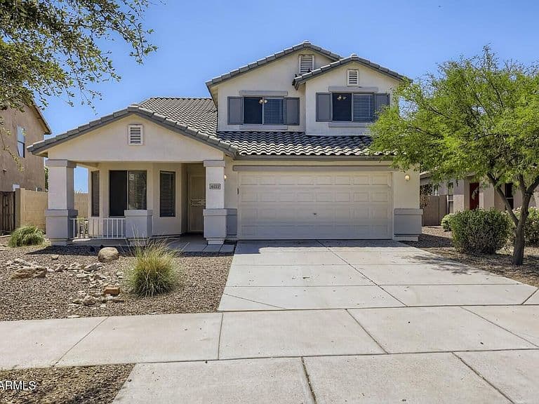 16033 W DIAMOND Street photo 1