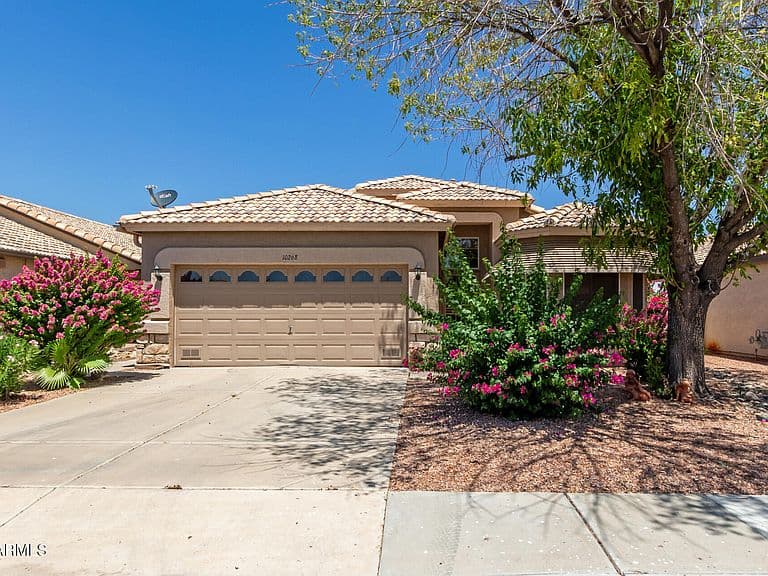 10268 W POTTER Drive photo 2
