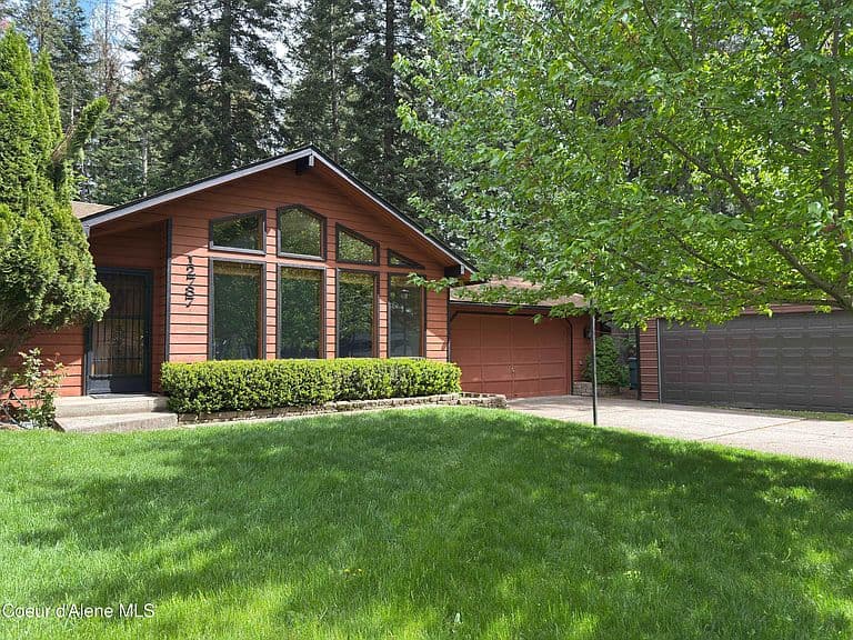 12787 N Emerald Dr photo 1