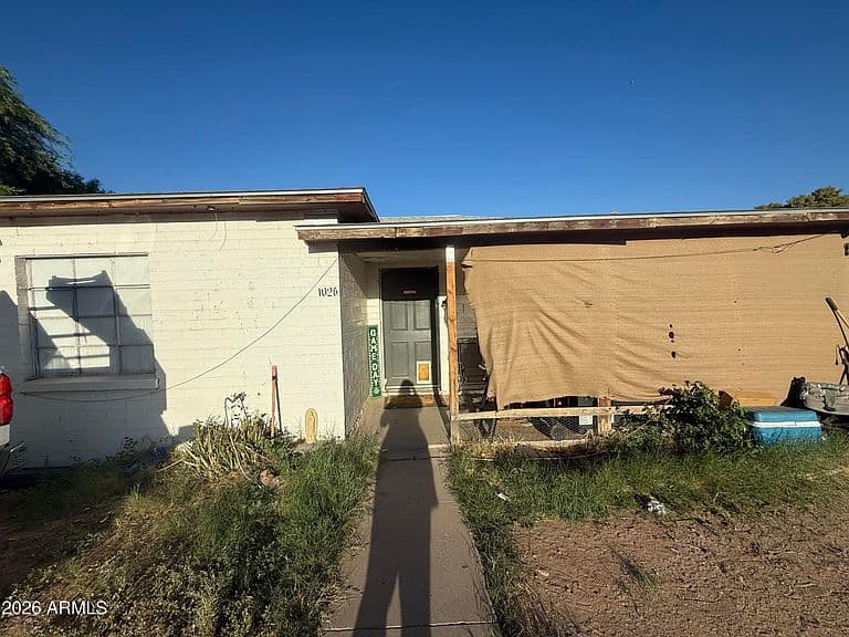 1026 N KADOTA Avenue photo 1