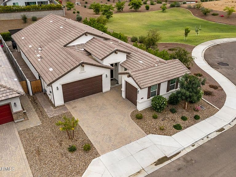 13154 W Buckskin Trail photo 4