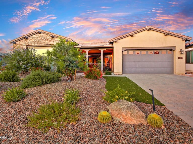28517 N CAMEL ROCK Court photo 5