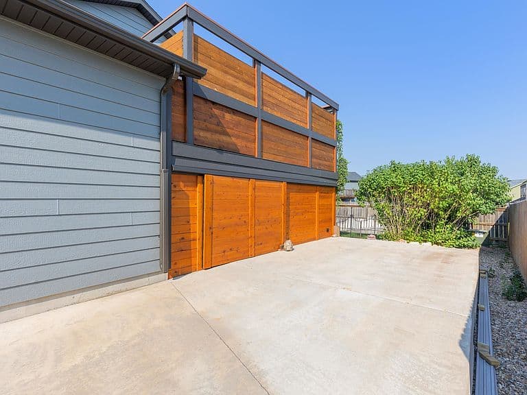 822 Dirk Ct photo 4
