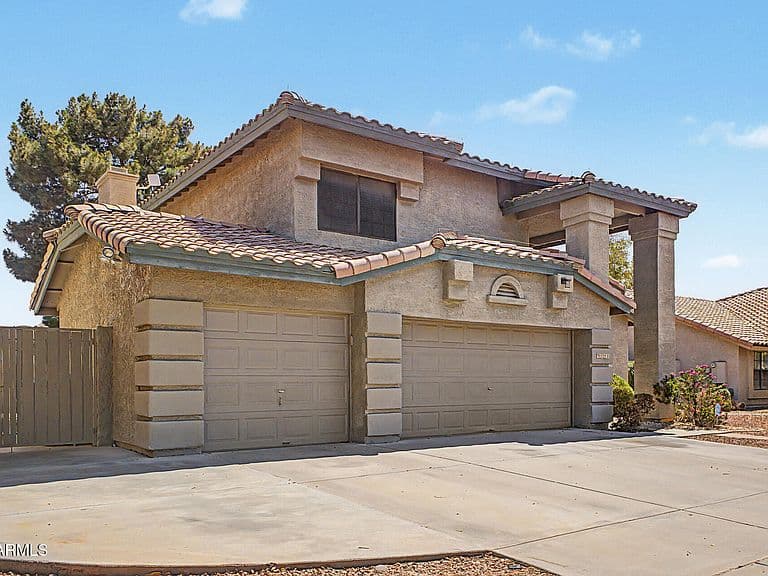 9555 S PALM Drive photo 4