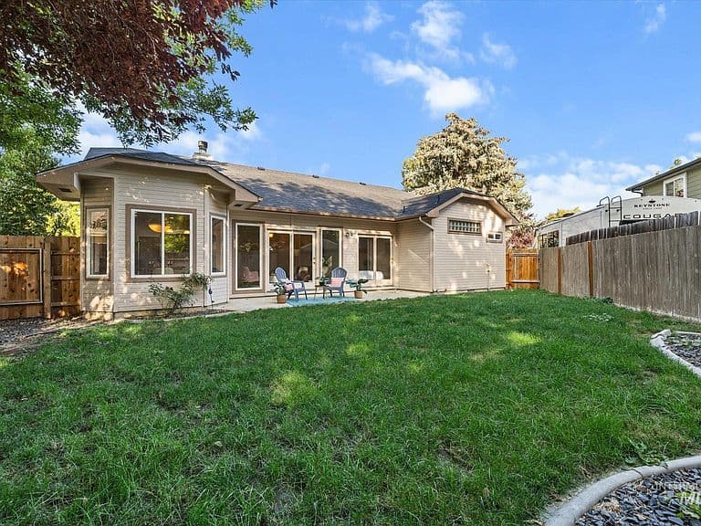 5100 N Edenburgh Way photo 3