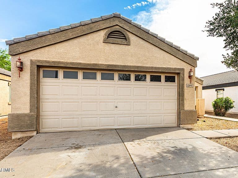 12841 W Myer Lane photo 4