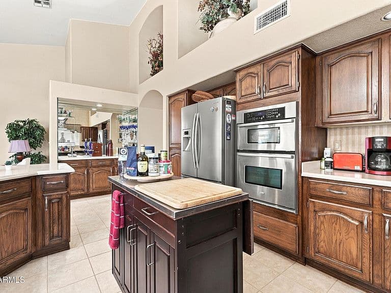 23606 S EMERALD Court photo 5