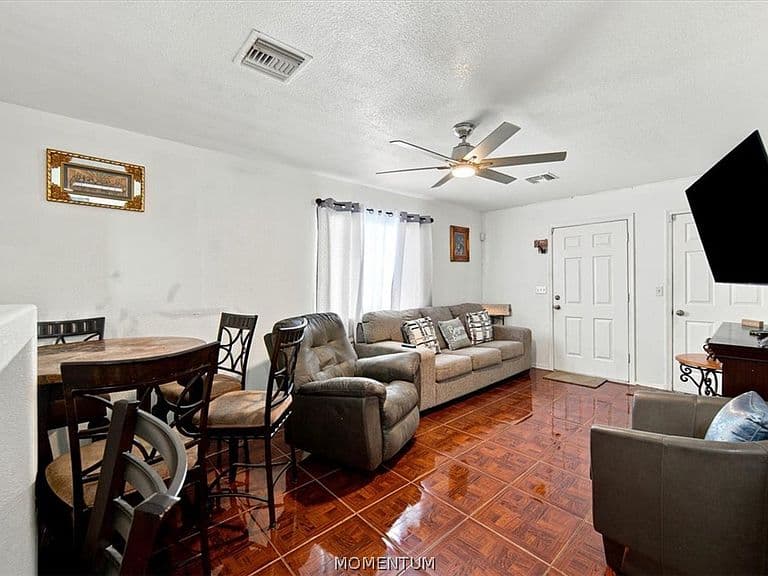 1970 Diamond Drive photo 5