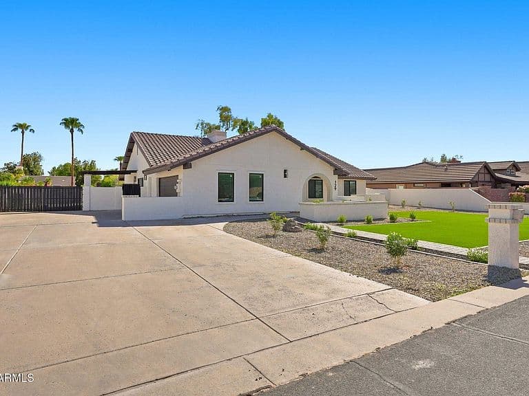 129 E CITATION Lane photo 3