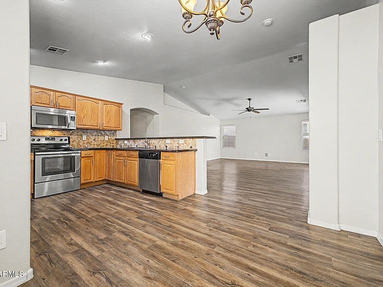3776 W SOUTH BUTTE Road photo 4