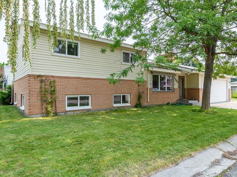 1204 Margaret St photo 1