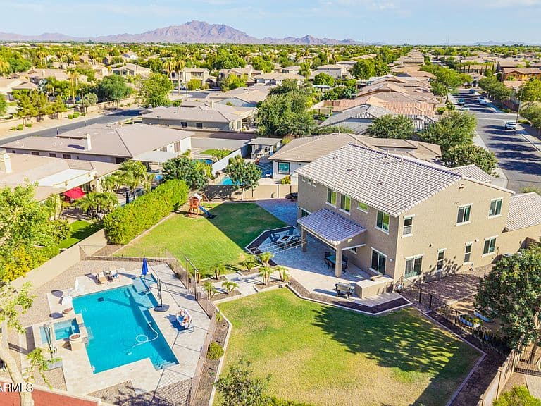 1180 E IBIS Street photo 4