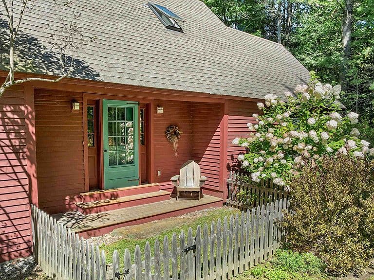 370 Hawk Pine Road photo 3