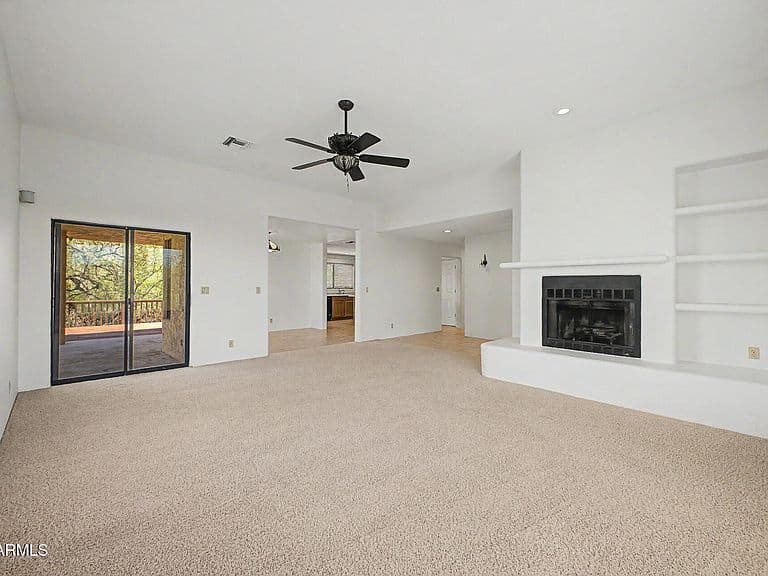 7707 E PRIMROSE Path photo 2