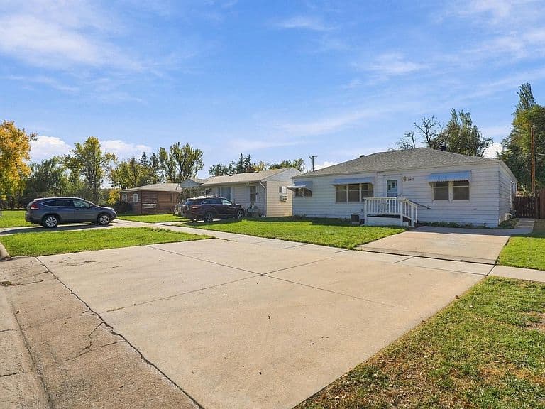 1815 Evergreen Dr photo 4