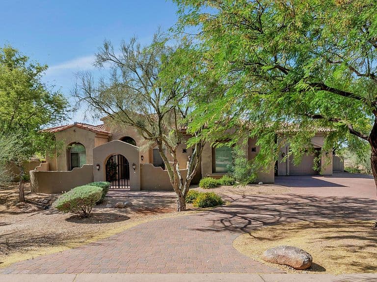 8535 E PRESERVE Way photo 1