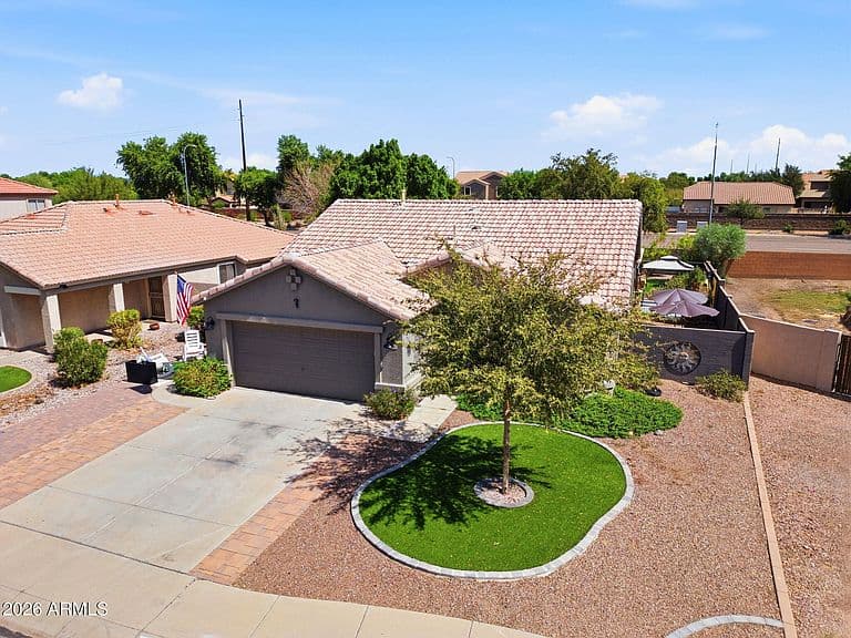 3947 S SOHO Lane photo 4