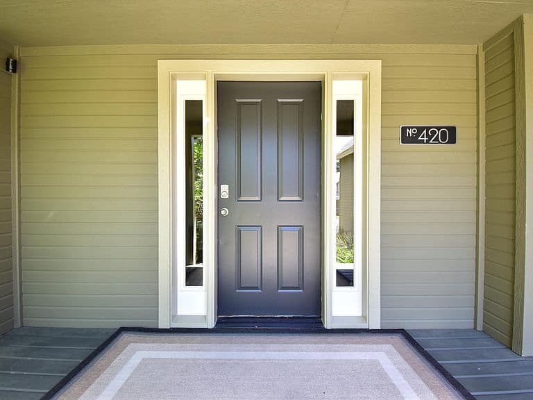 420 Whitetail Dr photo 3