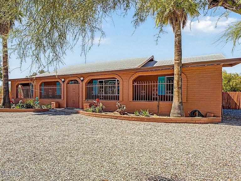 3350 W Ruthann Rd photo 4
