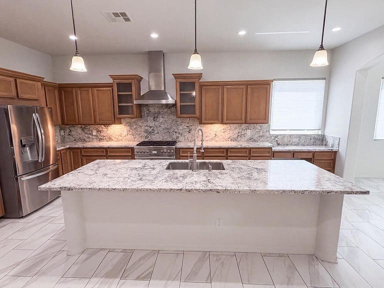 18112 W MOUNTAIN SAGE Drive photo 3