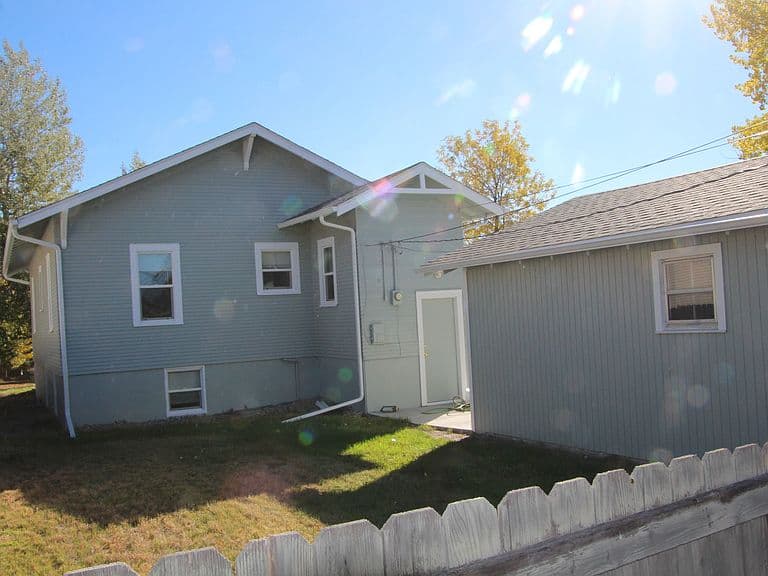 134 S Kenwood St photo 3