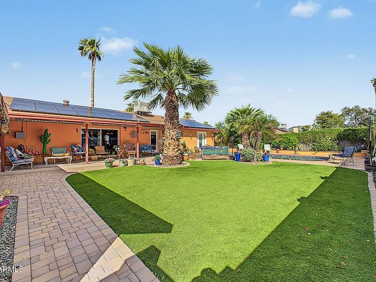 3101 W MESCAL Street photo 4