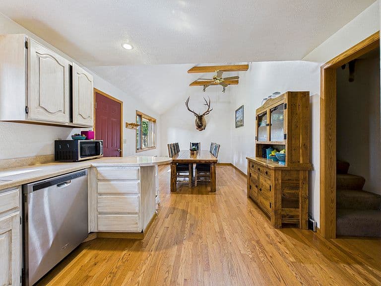 28 Rosebud Ln photo 5