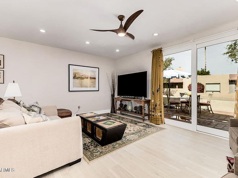 26055 N BRAVO Lane photo 5