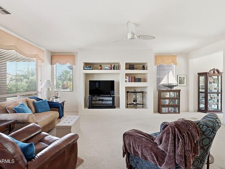 42960 W MORNING DOVE Lane photo 1