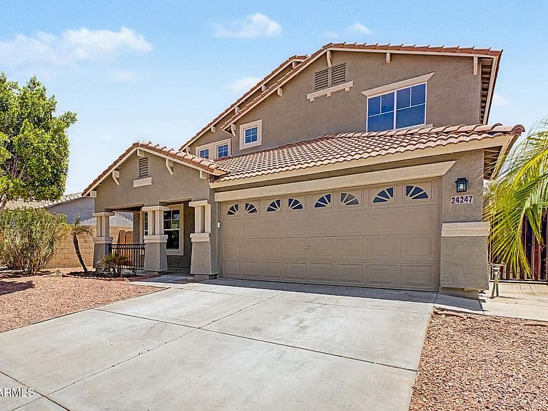 24247 W TONTO Street photo 3