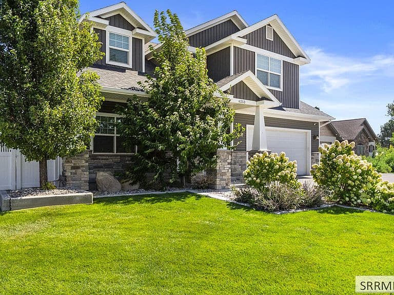 6253 Bryson Ln photo 3