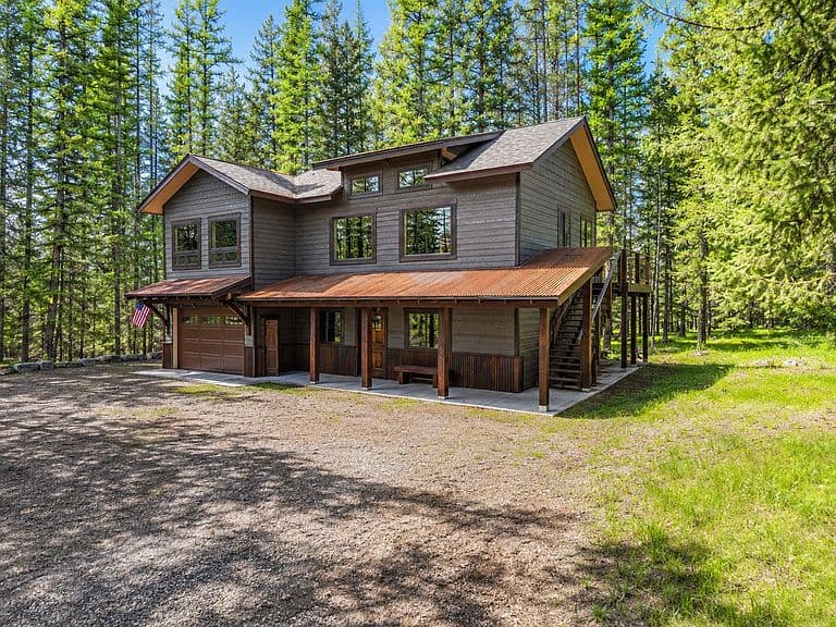 321 Forest Loop photo 4