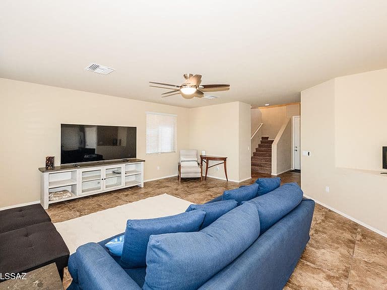 3830 E 3rd St #Street3101 photo 4