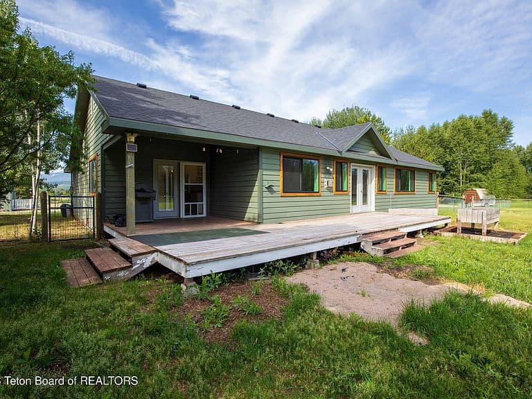 68 Kelly Ln photo 5