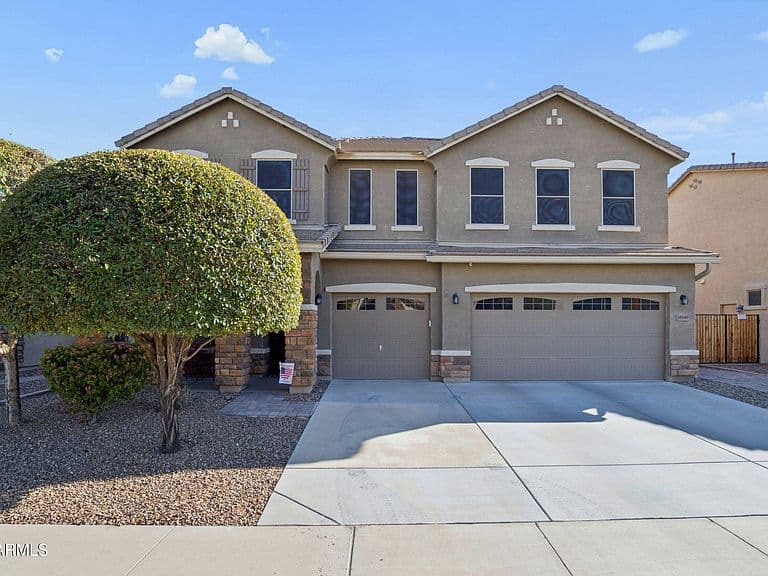18049 W IVY Lane photo 1