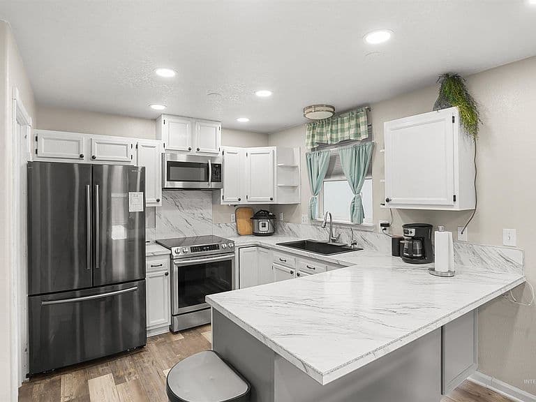 1238 Inca Dr photo 4