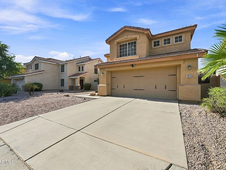2914 E WINDSONG Drive photo 3