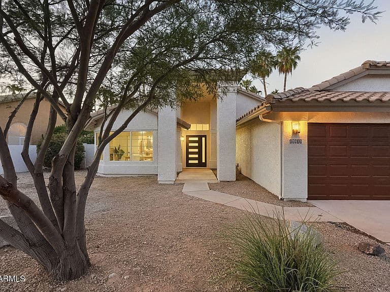 17812 W CACTUS FLOWER Drive photo 4